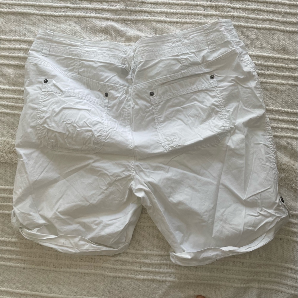 INC International Concepts Macy’s Plus Size White cargo shorts pockets size 18W - Picture 4 of 16